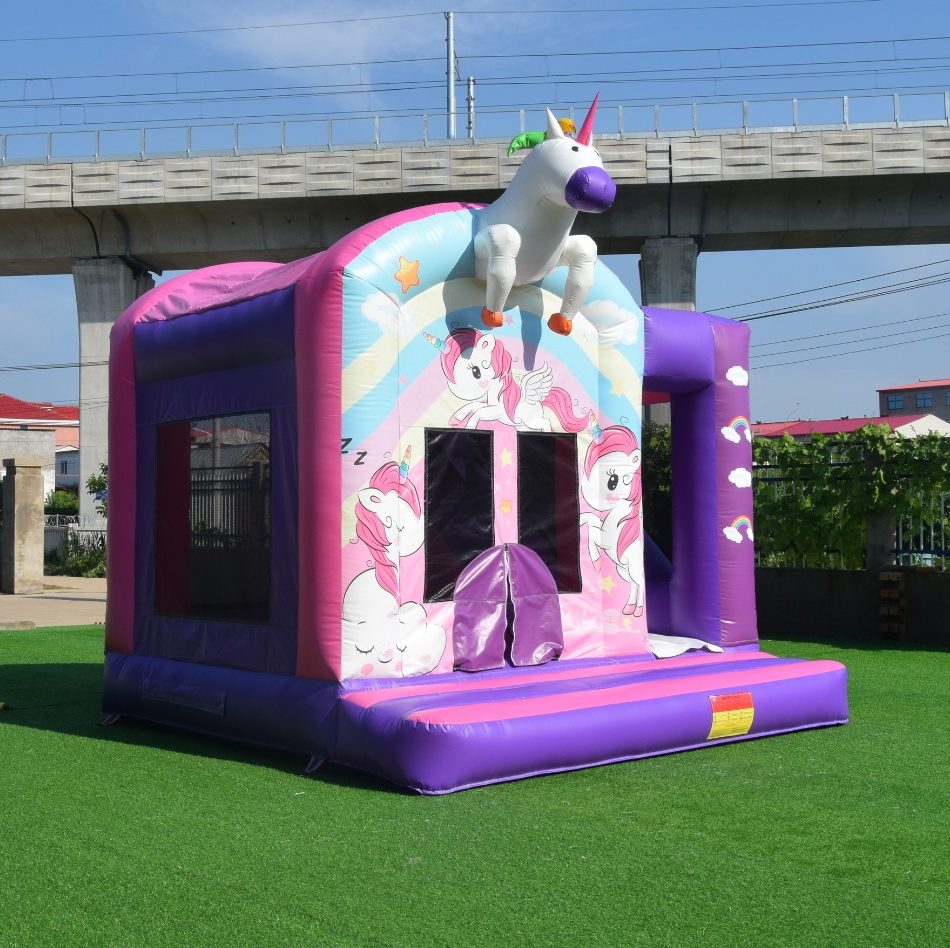 einhorn_03 Hüpfburg mieten Einhorn